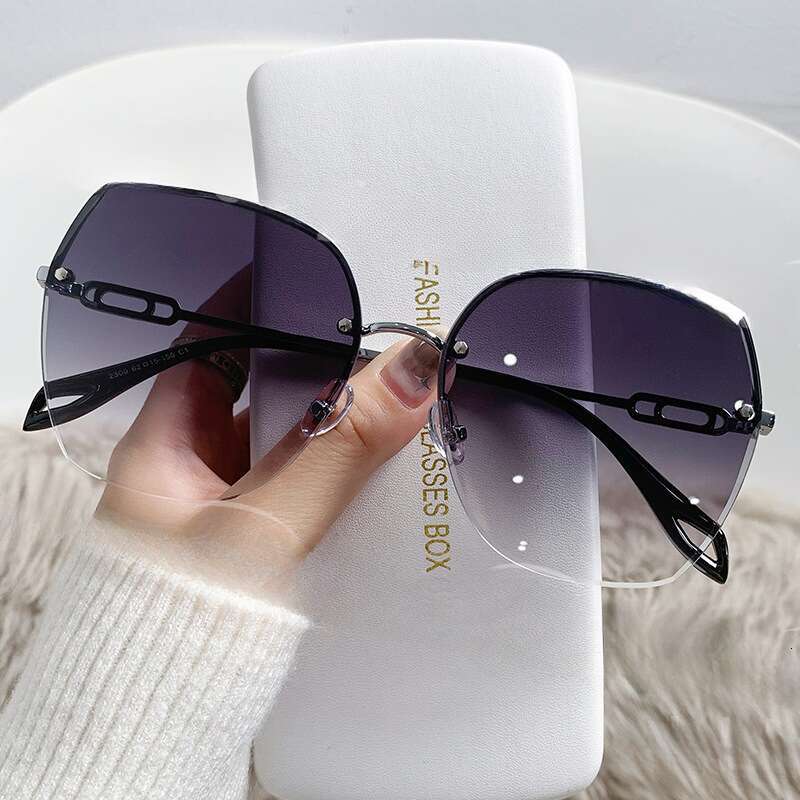 DHcollections Frameless Gradient Sunglasses - UV380 Protection, Metal Rim, Fashionable for Women (5 Trendy Colors)