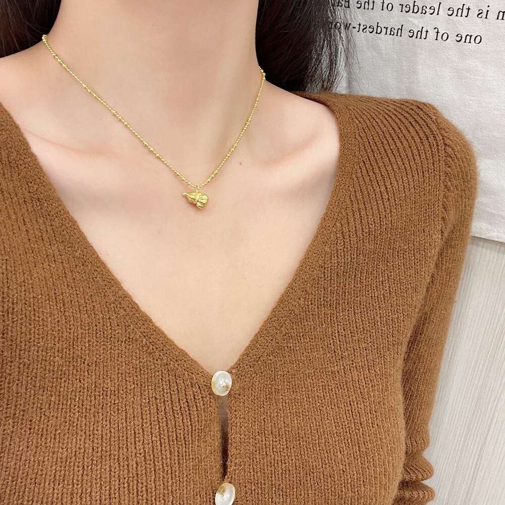 Same Style Cute Little Angel Pendant for Women 2024 New Gold Wings Exquisite Personalized Necklace 0f6