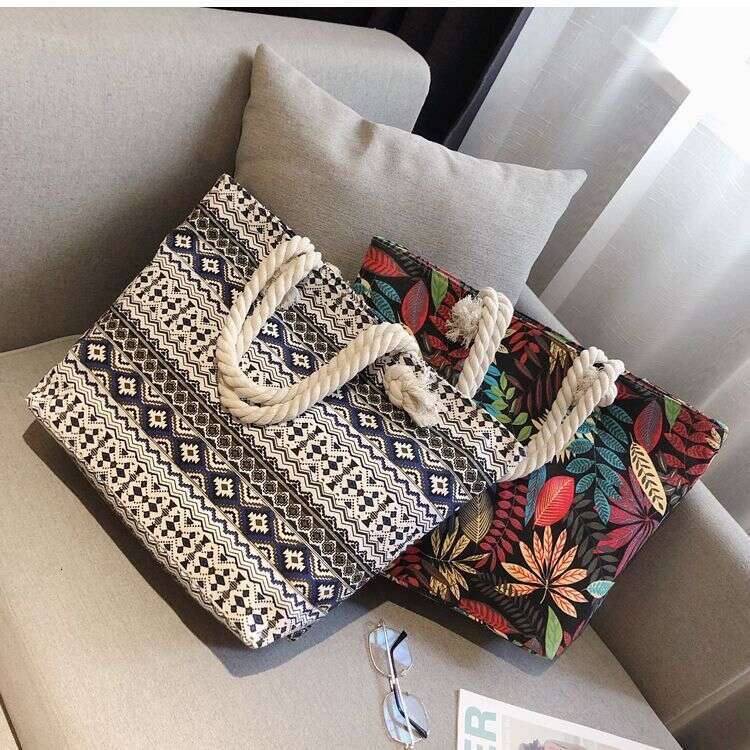 2025 New Canvas Women's Shoulder Handbag Simple Versatile Large Capacity Jute Shopping Beach Bag