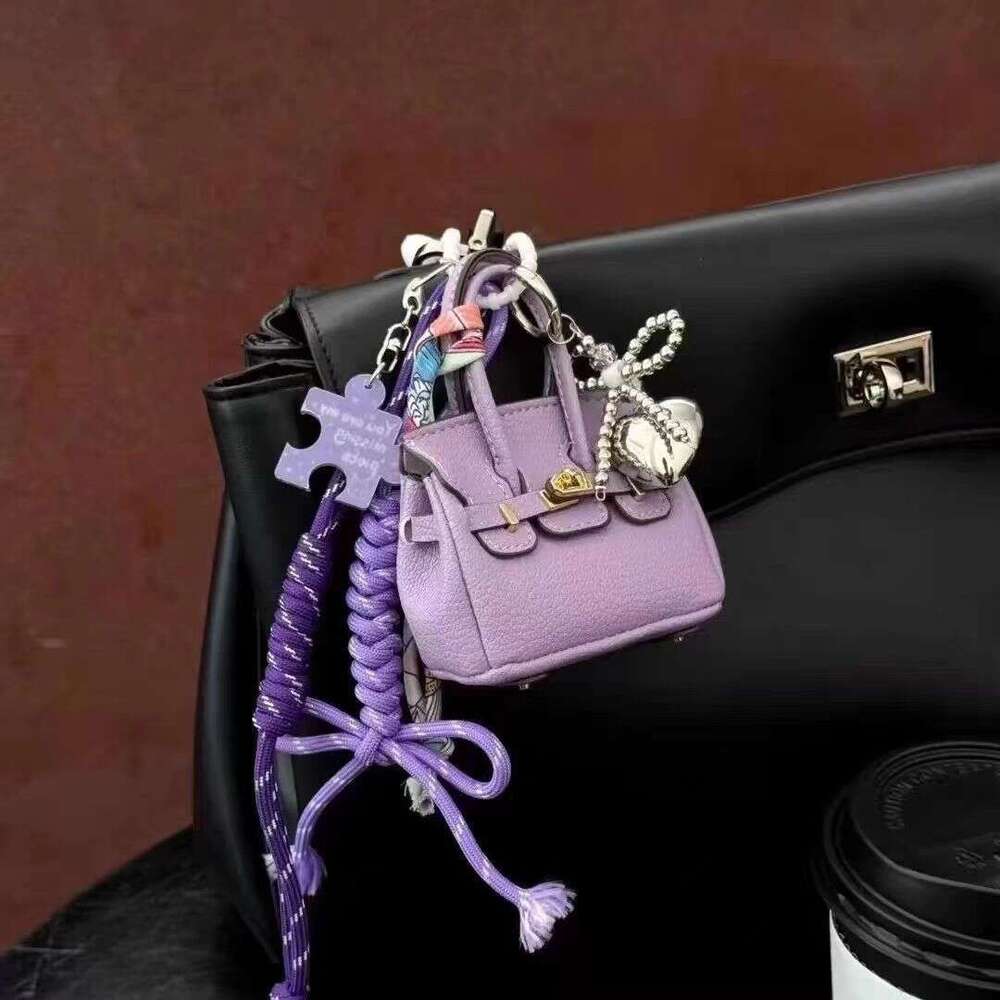 2024 New Minimalist REOO Versatile Bag Pendant Bia Matching Strap Fashionable Keychain