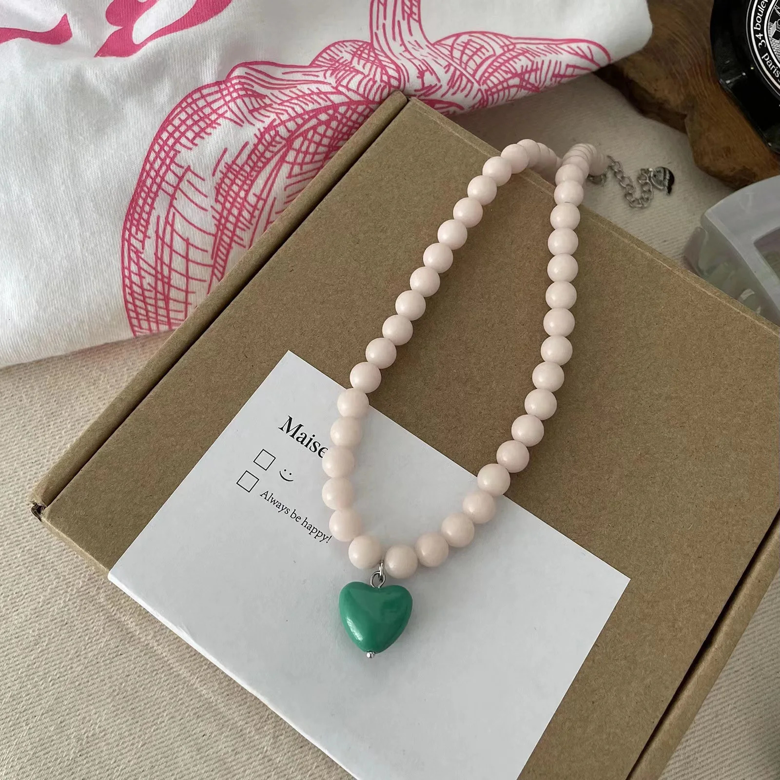 Color Beaded Chain Resin Heart Pendant Necklace For Women Girls Trendy Clavicle Chain Delicate Jewelry Gift 250729