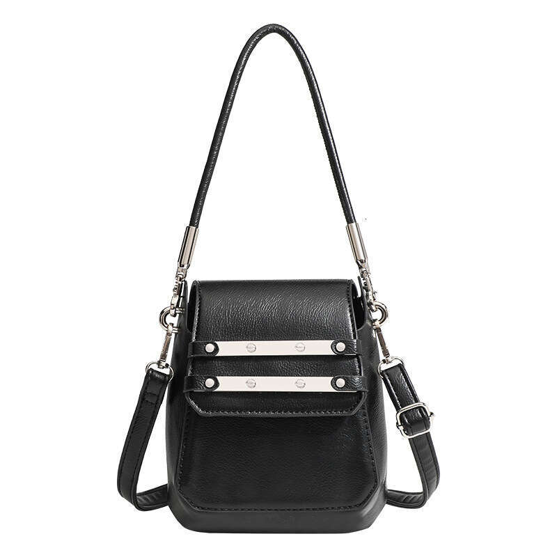 2024 Autumn Design Cover Style Handheld and Shoulder Bag, Fashionable Women's Bag