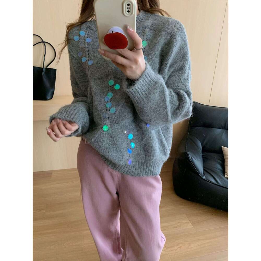 French Style Sequin Hollow Soft Sweater Knitwear For Women Autumn Winter Heavy Craft Design Niche Lazy Loose Top B5