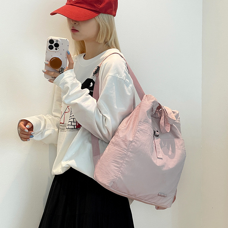 Colorful Fox New Women's Casual Large Capacity Lightweight Solid Color Commuting Fitness Outdoor Backpack ddmymoon