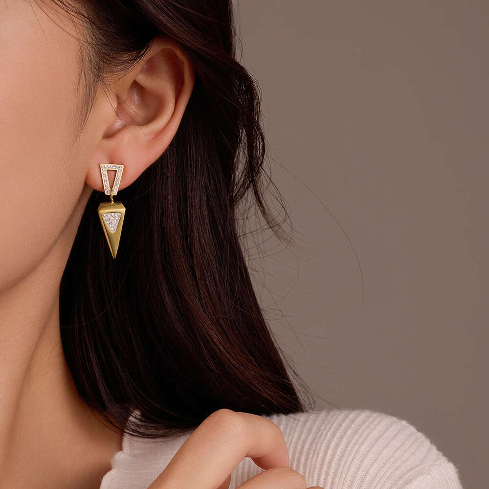 Titanium Long Style High-end Jewelry Gold Stainless Steel Winter Stud Drop Earrings for Women