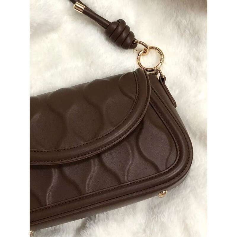 French Niche Design Sense Underarm 2024 New Trendy Texture Autumn Winter Versatile Single Shoulder Crossbody Bag