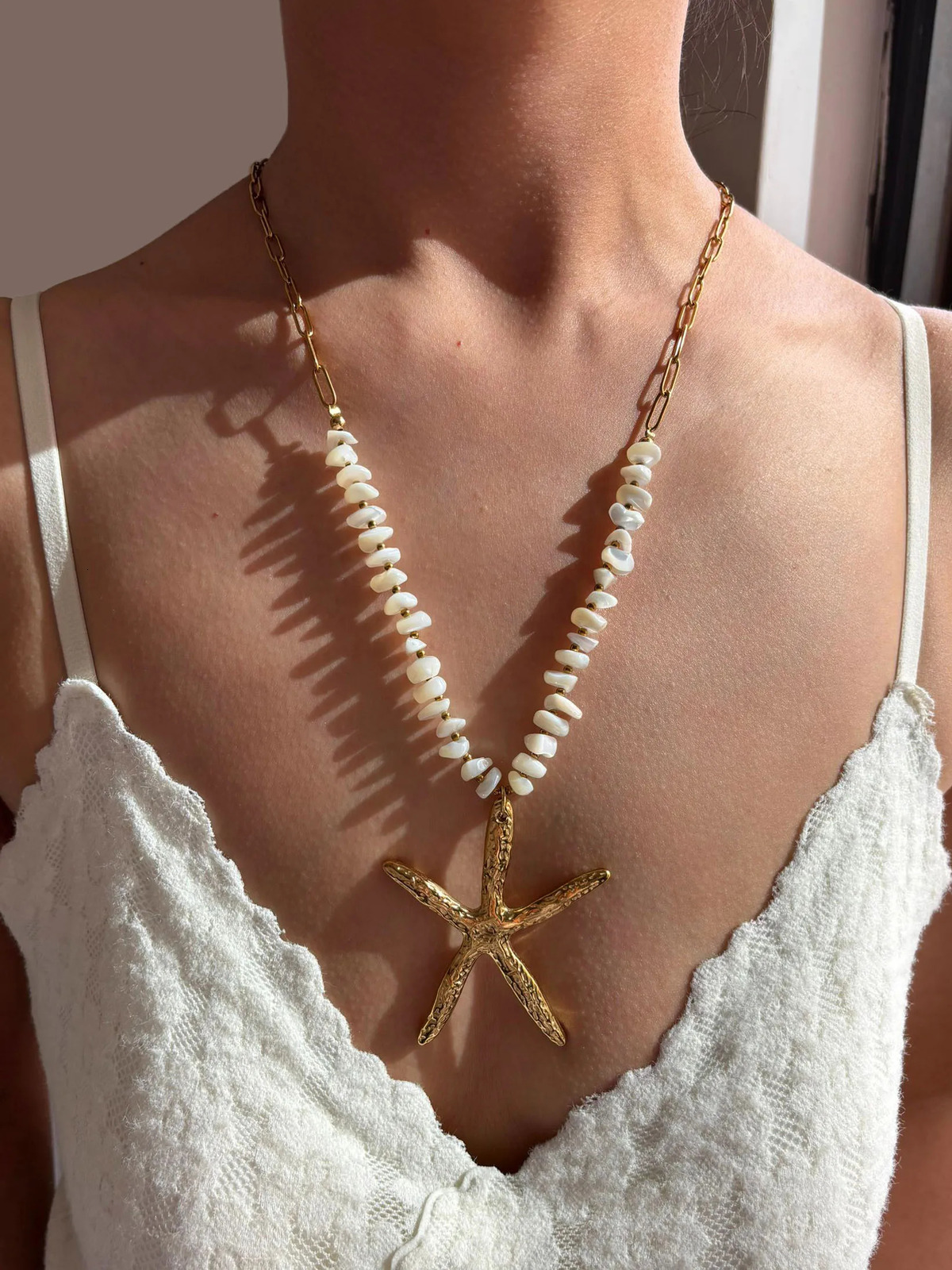 GHIDBK Statement Exaggerated Ocean Style Big Starfish Natural Shell Pendant Necklace for Women Stainless Steel Beach Jewelry 250729