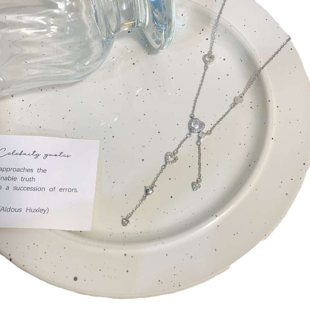 Fuxin Elegant Heart Tassel Necklace Niche Design Light Collarbone Chain High-end Versatile Hot Girl Accessory e93