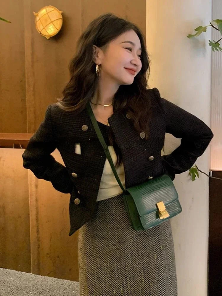 Vintage French Buttons Tweed Jacket Women Spring Autumn Coat Cropped Short Tops Long Sleeve n Clothing Trends 250730