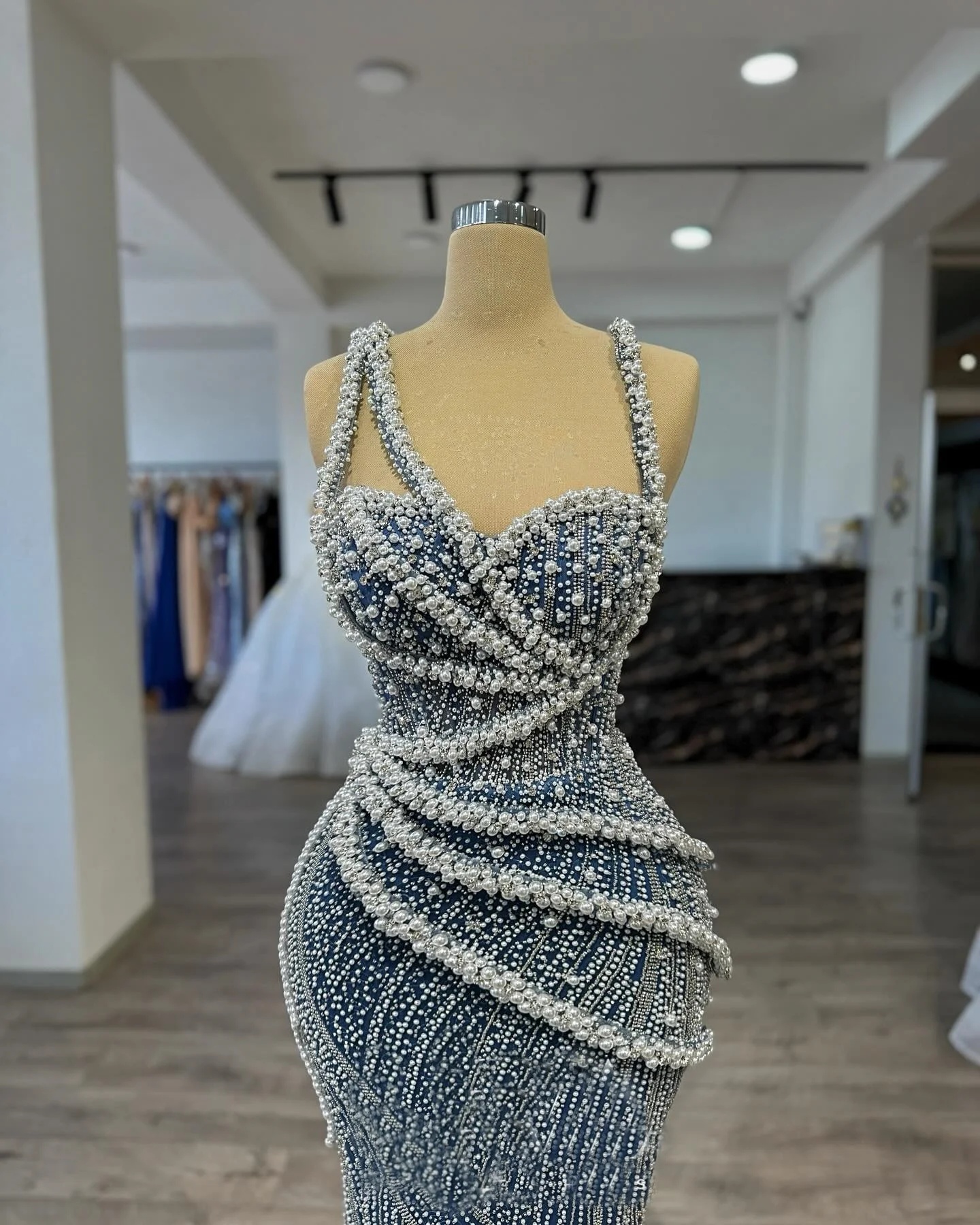 Graceful Pearls Evening Dresses Sequins Beading Prom Dress Spaghetti Straps Mermaid Sleeveless Party Gowns Sweep Train Vestidos De Noche Plus Size
