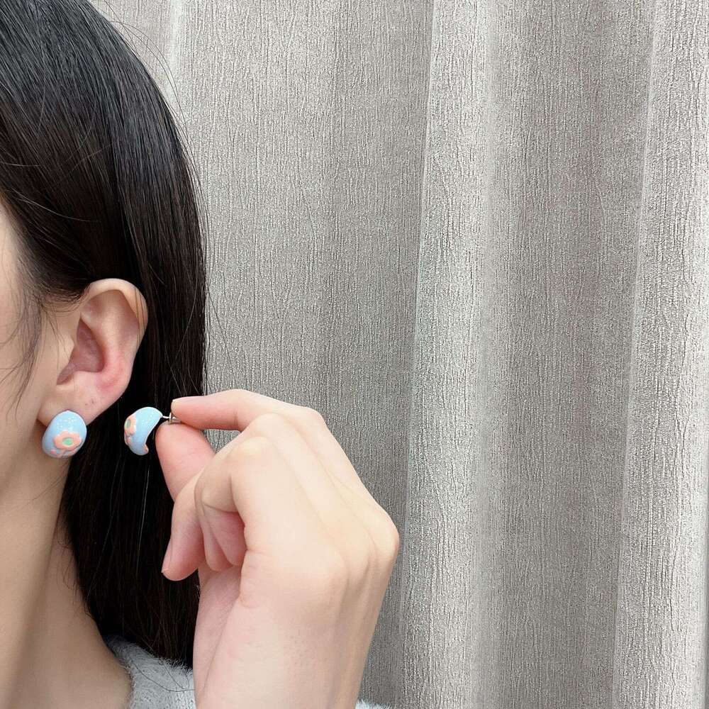 TikTok Korean Style Cream Colorful Flower Semi-Circular Earrings Minimalist Cute Creative Versatile c67