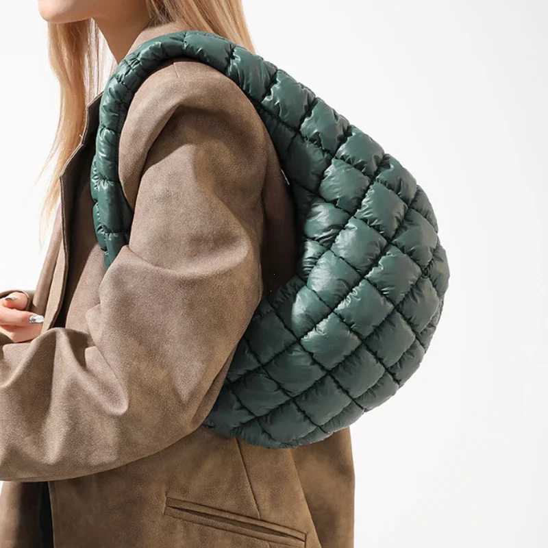 Quilted Embroidered Thread Wens Bag Pleated Cloud Mini Handbags Down Padded Lightweight Cluh Bag Cott Small Shoulder Bags Y250730