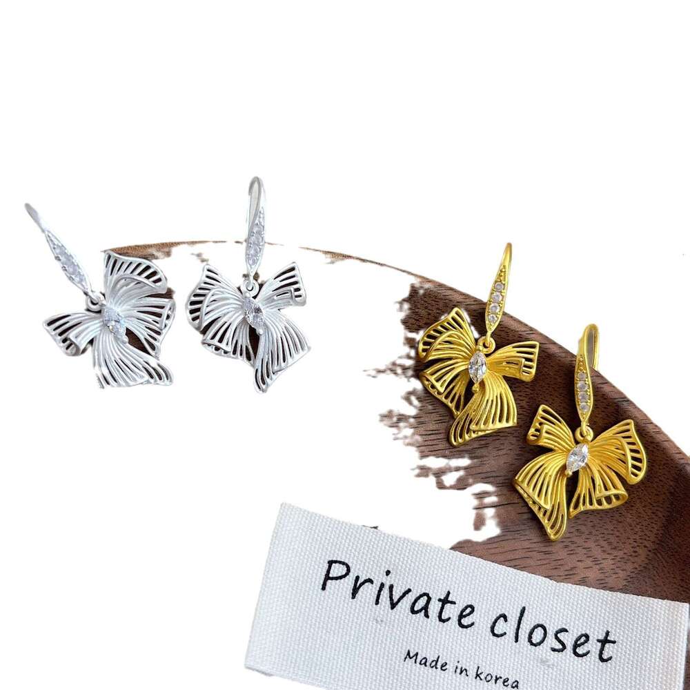 Hollow Bowknot Earrings for Women, High-end Unique Earrings, 2024 New Niche Design Fashion Ear Jewelry a82