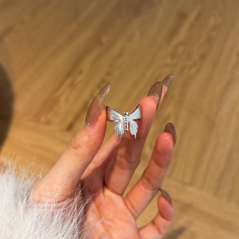 Chic & Stylish Ladys Butterfly Motif Ring Made from Genuine 925 Silver