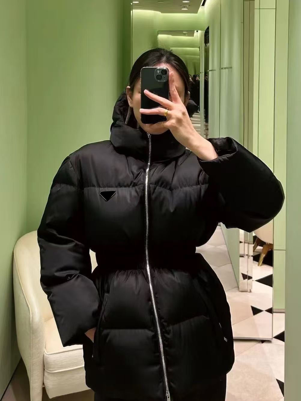 9AAA Womens Downs Jackets Brand Puffer Parkas Long Sleeve Budge Woman Jackets Long Windbreaker Thick Tops Designer Coat Slim Outwears Coats S-XL