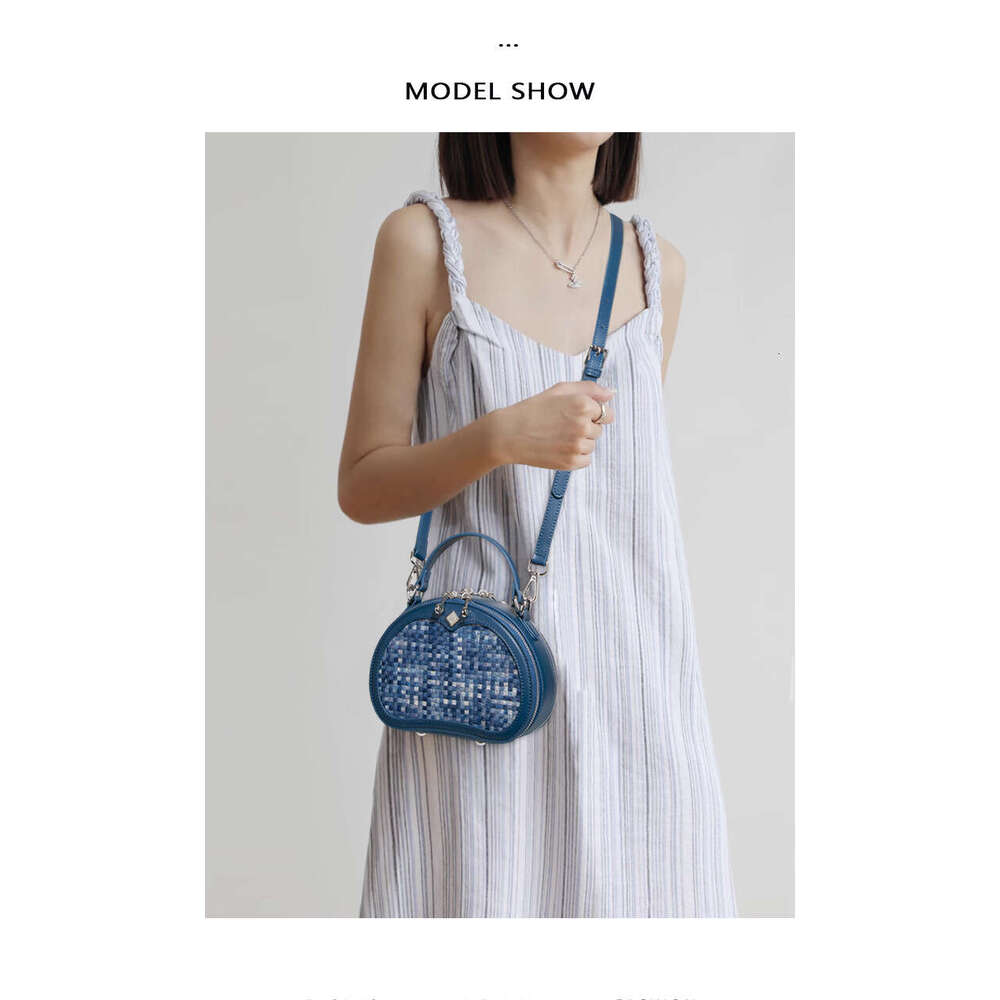 2025 New Fashionable Women Unique Style Single Shoulder Crossbody Bag Woven Denim Handbag Studded Round Bag