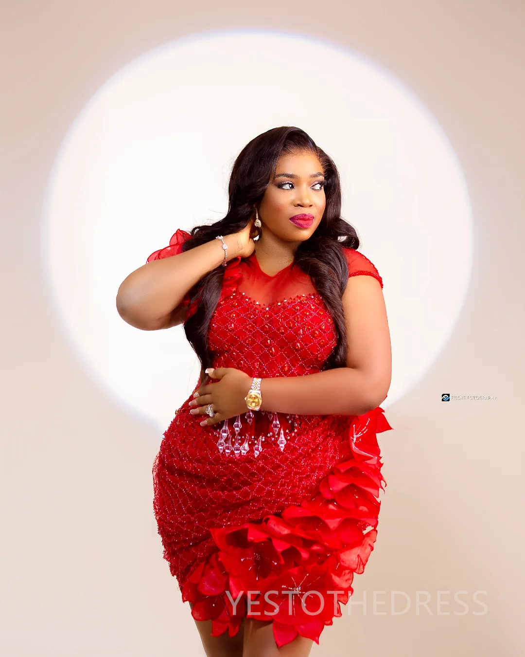 2025 Plus Size Red Cocktail Dress For Women Sheer Neck Short Sleeves Flora Appliqued Beaded Lace Homecoming Dress Short Mini Gown For African Black Gi