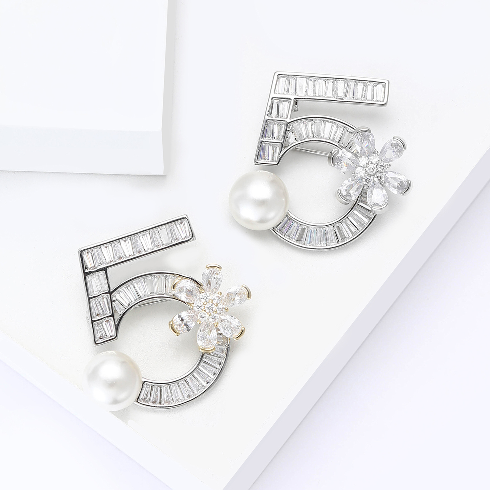 Silver Tone Rhinestone - Encrusted Number 5 Brooch With Pearl And Flower Accents Elegant Daily Jewelry And Gift For Her High Quality And Stylish Jewel