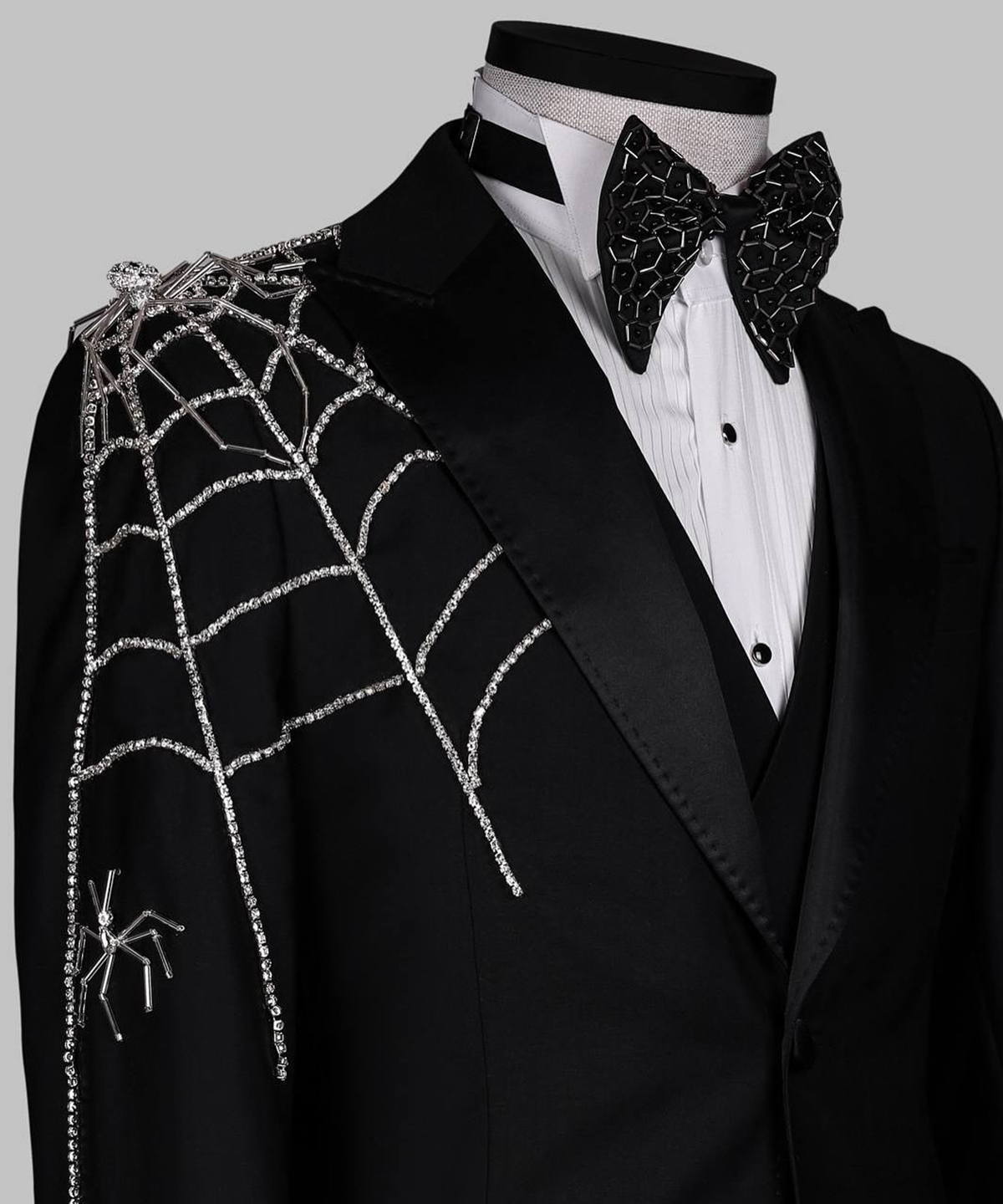 Customized Men Suits Crystal Groom Wear Tuxedos Ropa Hombre 2 Piece Double Breasted Diamond Shawl Lapel Wedding Prom Blazers