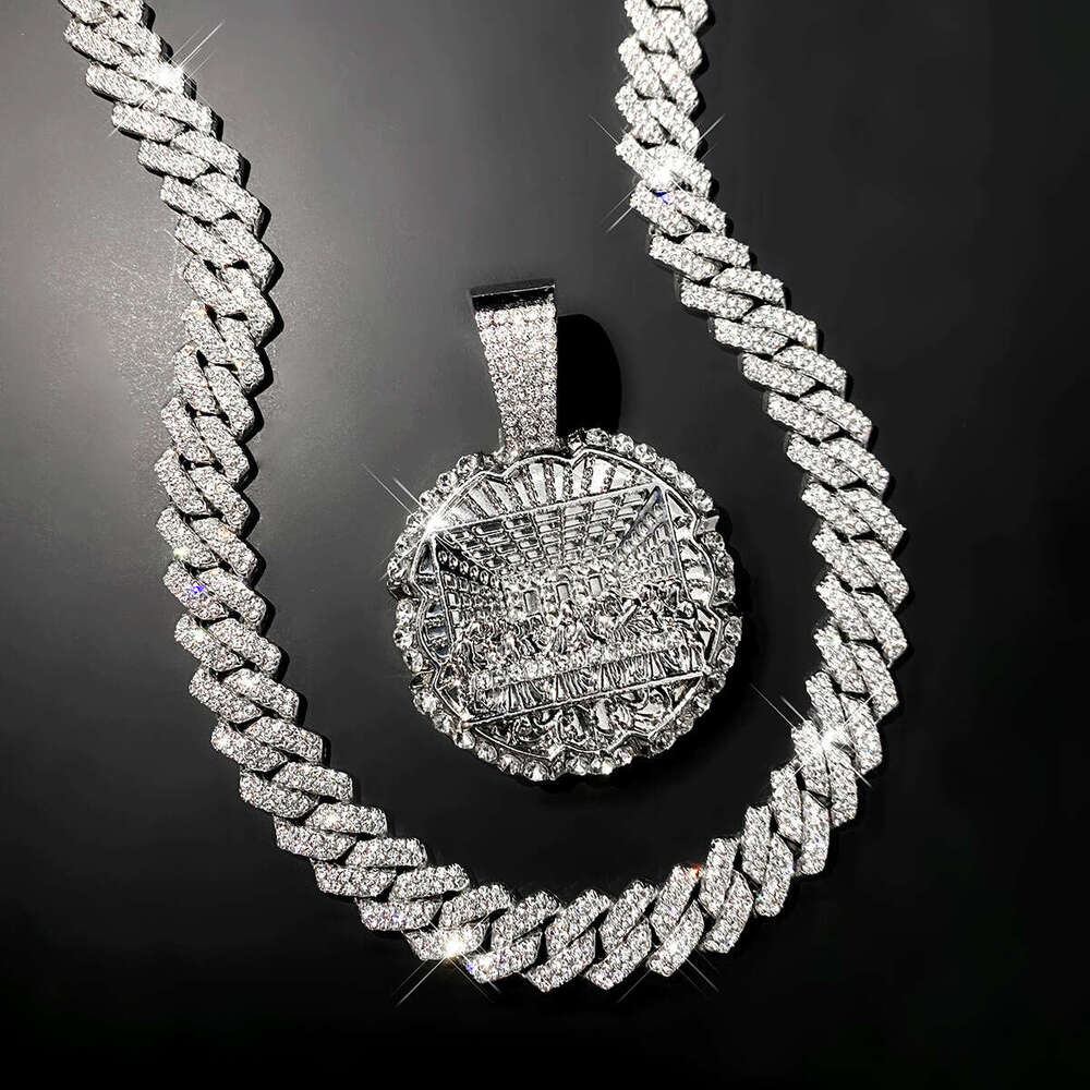 New Full Last Supper Pendant for Men and Women Alloy Design Sense Inlaid Dia Classic Cuban Necklace