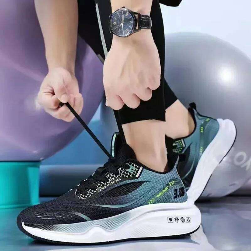Men's Sneakers Breathable Casual Men Outdoor Mesh Running Lightweight Shock Absorption Soft Soled Shoes Tenis Hombre