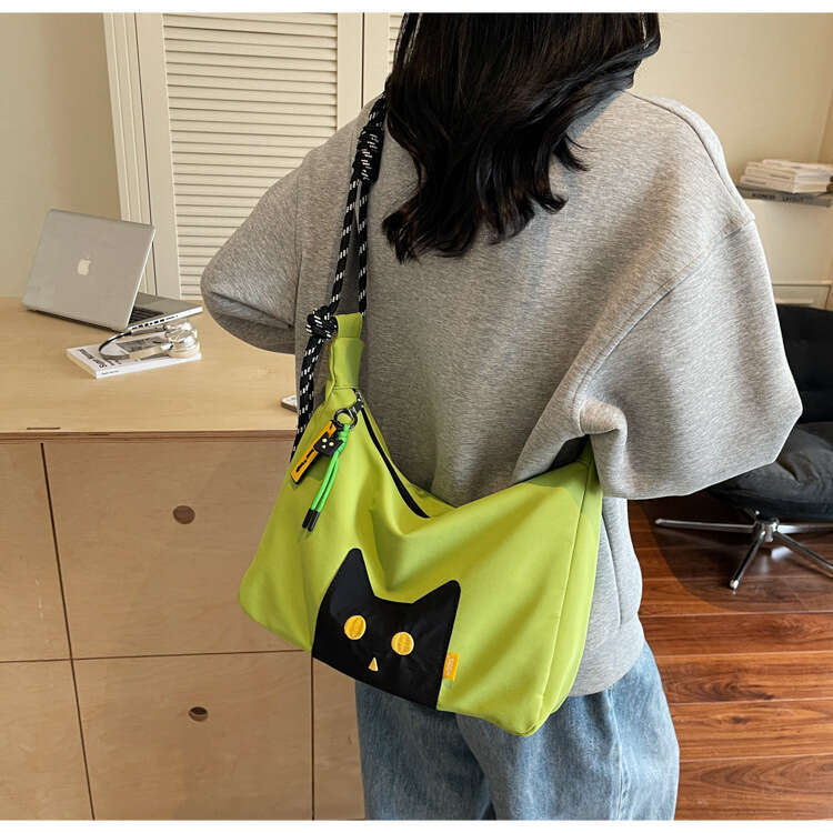 New 2025 Cat Single Shoulder High-End Handheld Large Capacity Crossbody Bag Unique Design