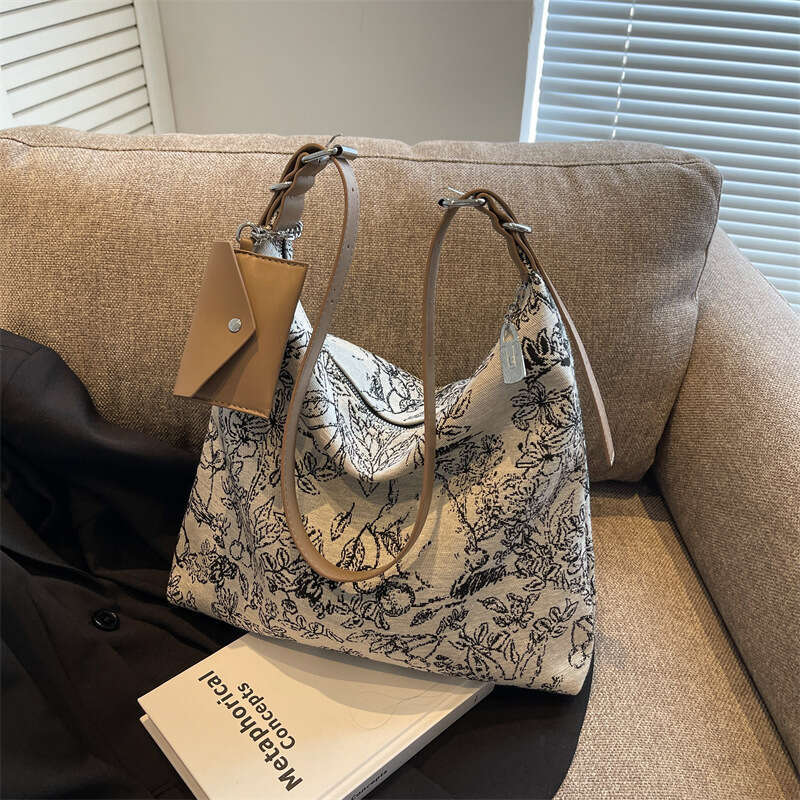 Summer Large Capacity Commuting High-End Tote for Women 2024 New Chinese Style Canvas Shoulder Crossbody Bag