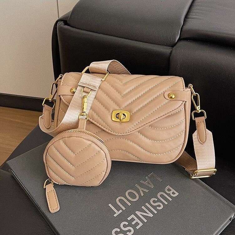 2024 New Trendy Women's Crossbody Single Shoulder Small Niche Design Chain Embroidery Zipper Bag