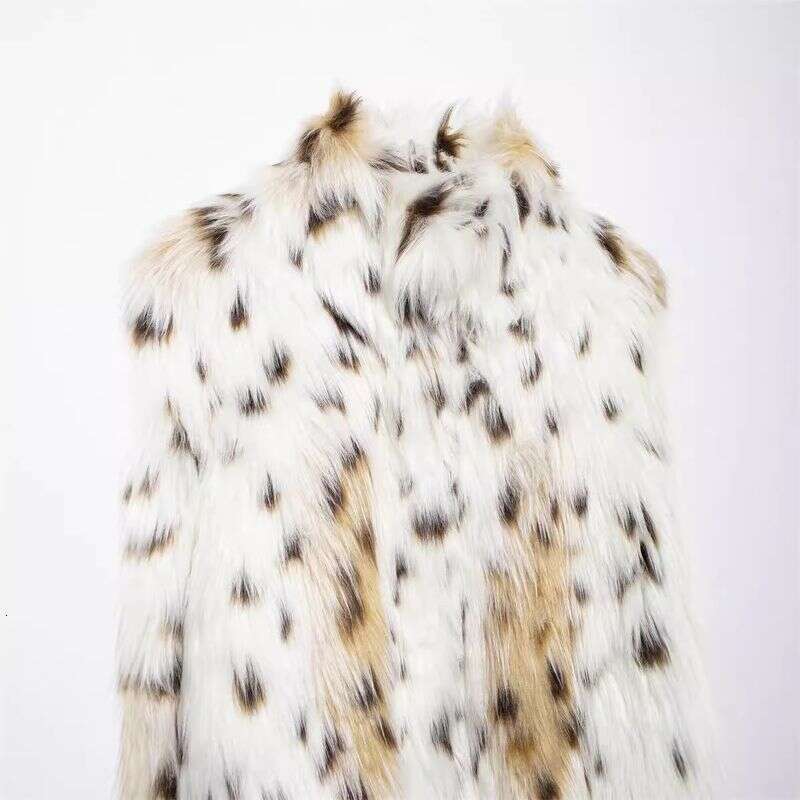 Women's Clothing Autumn New V Neck Senior Women's Short Fur Coat Niche Design