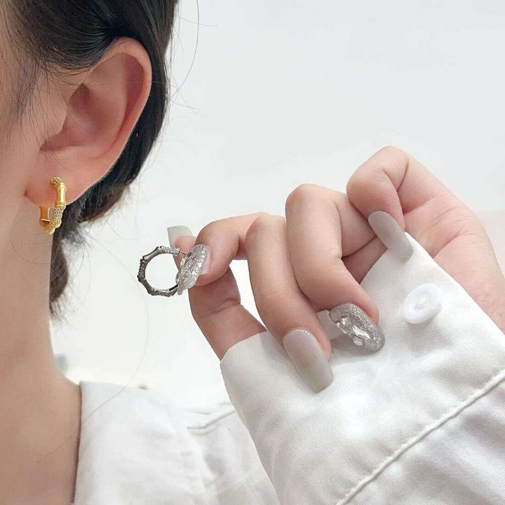 New Bamboo Stud for Women, Light , High-End Feel, Elegant Niche Design, Korean Style, Exquisite Fashionable Versatile Earrings 71e