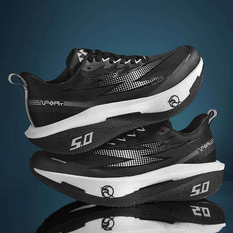 New Running Sneakers Men Lightweight Breathable Wear-Resistant Soft Gym Jogging Comfort Marathon Athletic Sports Shoes Man