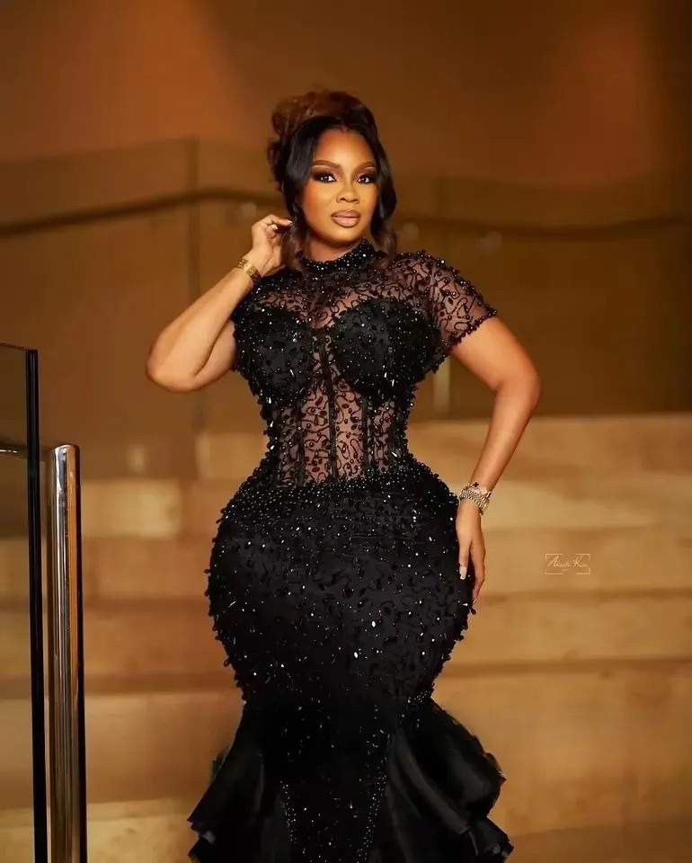 Black Lace Prom Party Dresses For African Women 2025 Sequined Beaded Reception Gown Ruffles Birthday Dress Tiered Vestidos De Noche Customized