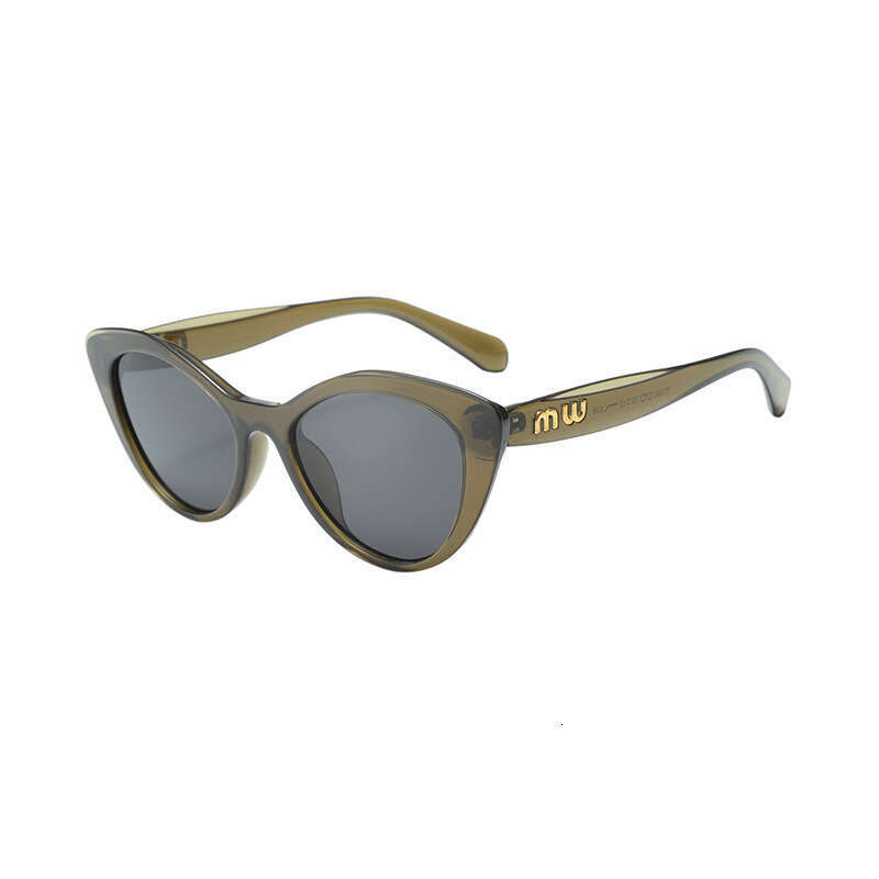 DHsunglasses Leopard Cat-Eye Sunglasses - UV400 Protection, Retro AC Lenses, Fashionable for Women (14 Trendy Colors)