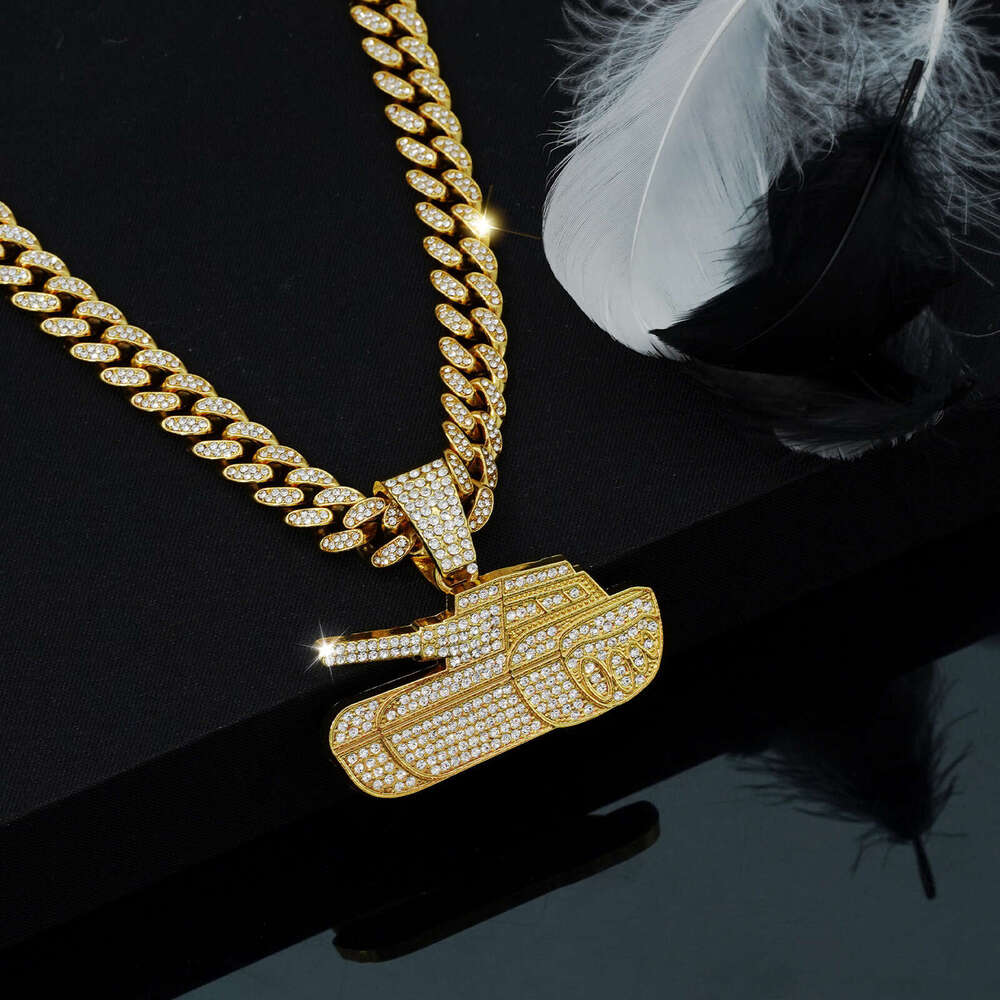 Hot Selling Personality Punk Hip Hop Cuban Chain Fashion Cool Full Dia Tank Necklace Pendant