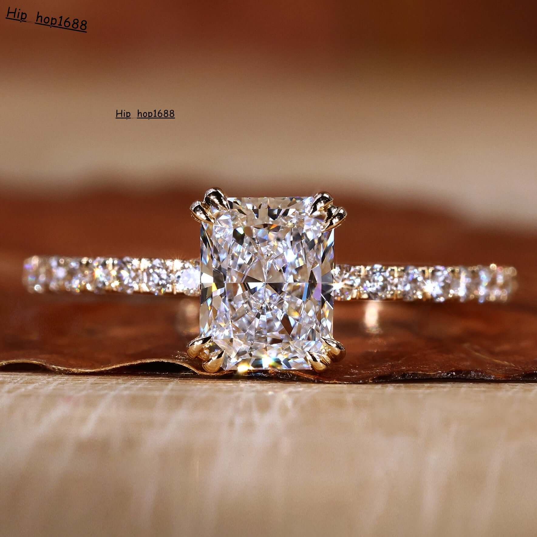 Wholesale Vvs Moissanite Engagement Rings Women 925 Silver 10K 14K 18K Gold Plated Diamond Emerald Radiant Oval Cut Gold Ring