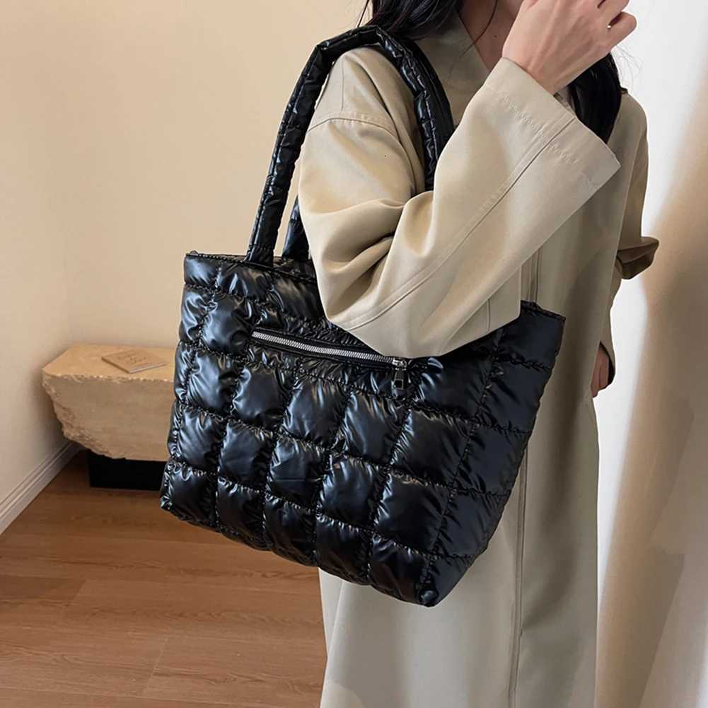 100% Cotton Linen Cotton Linen Bag Large Capacity Cloud Bubble Bag Zipper Closure Solid Color Bag Gloss Surface for Shopping Traveling Y250730