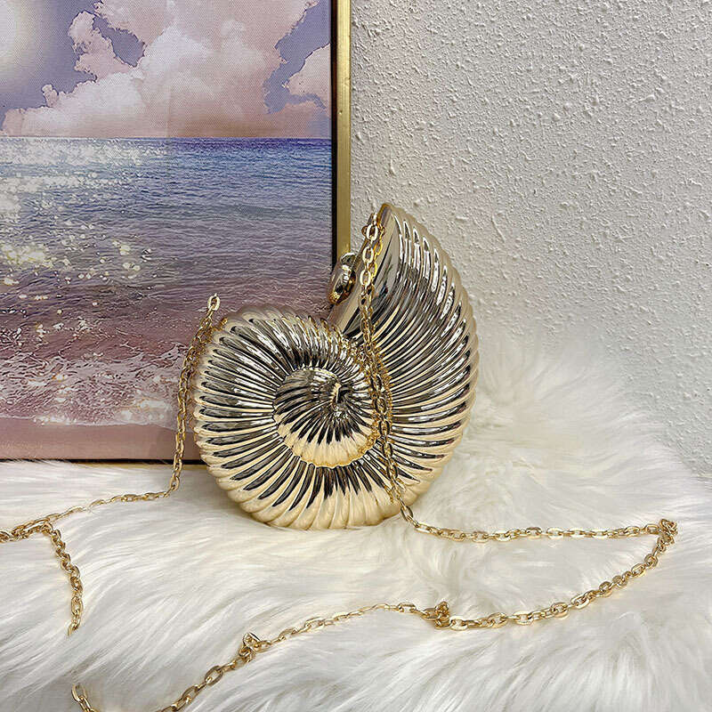 Trendy Niche Design Fashion Evening Chain Snail-Shaped Acrylic Single Shoulder Crossbody Bag