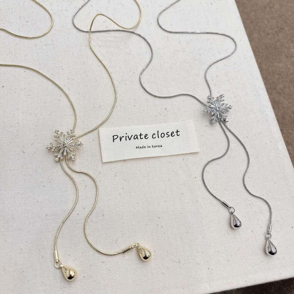 Korean Style Simple Design Necklace for Women, High-End Long Necklace, Niche Temperament Snowflake Tassel Sweater Chain 32e