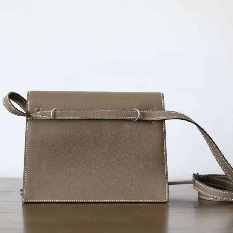 Designer Bag HandmadeLadie Hand Retro Claic College Tyle Large Capacity Dane One Houlder Leather Brand Woman