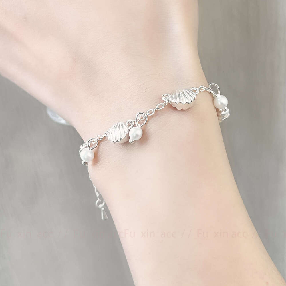 Shell Pearl Sier White Bracelet for Women, Lightweight, Simple, Exquisite, Fashionable, High-End, Elegant, Versatile Jewelry 579