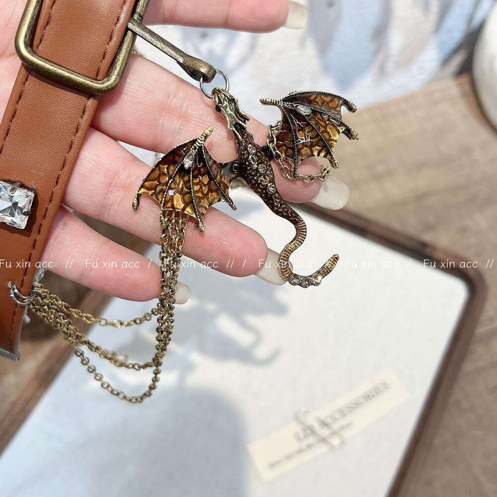 Feng Gong Heavy Industry Flying Dragon Tassel Necklace for Women 2024 New High-end Collarbone Chain Choker 074