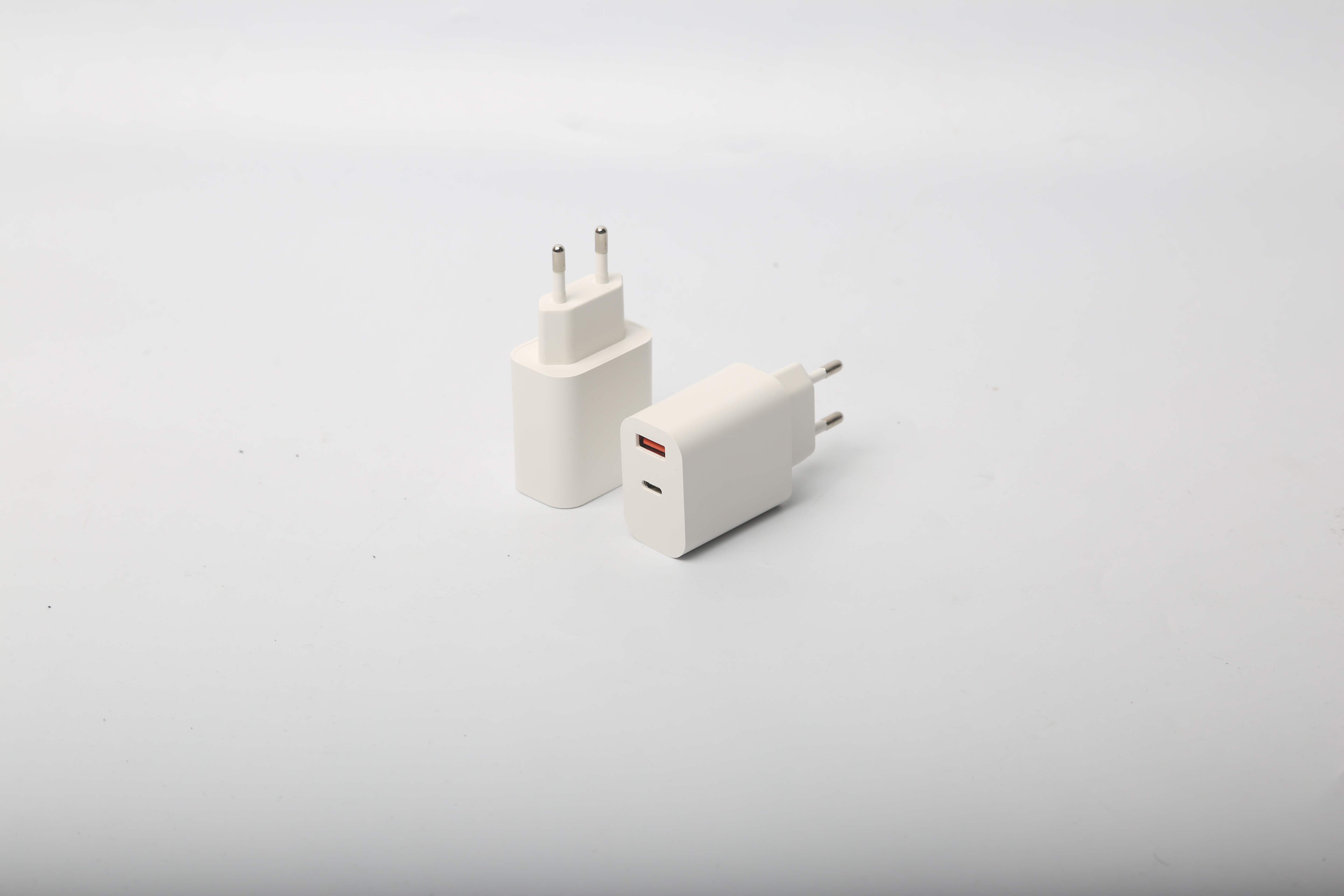 USB Type C power plug charger adapter with high speed 30w charging