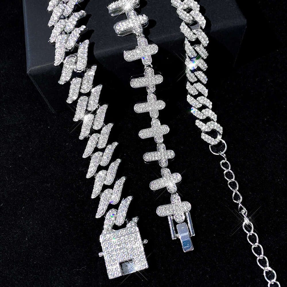 Hot Selling Dia Cross Cuban Chain Creative Design Bracelet Hand Jewelry