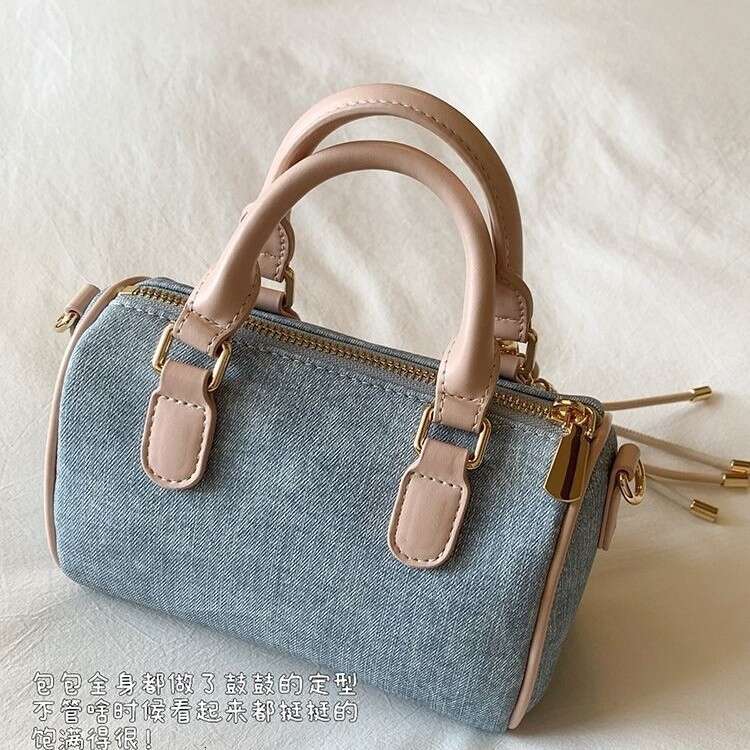 2025 New Soft Pink Morning Light Pillow Denim Fashion Single Shoulder Crossbody Handheld Stylish Women's Bag Trend