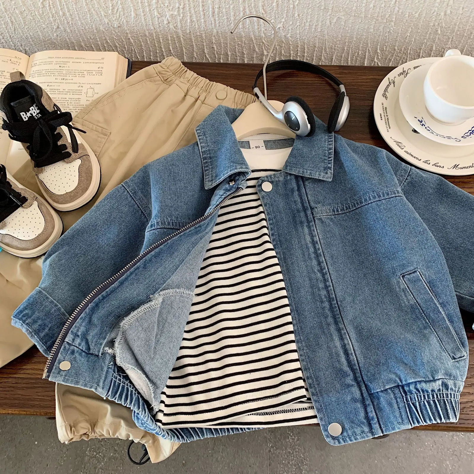 Baby Boys Autumn Denim Coats Cartoon Printed Zipper Toddler Boys Outerwear Turn Down Collar Long Sleeves Kids Baby Boy Jacket 250729