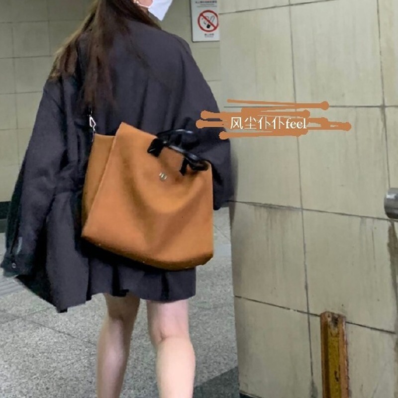 Luxury Bag Designer Bag Korean INS Super Popular New Matte Large Capacity Shoulder Tote Bag Burnt Brown Casual Crossbody Briefcase Tote Bag
