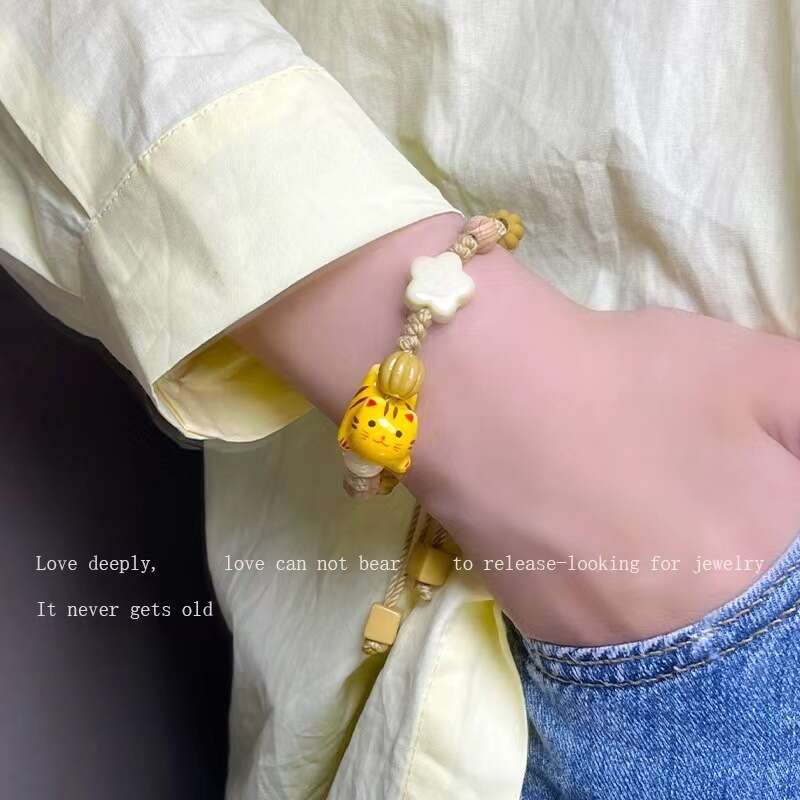 Fresh Yellow Ceramic Kitten Handmade Braided Drawstring Design Niche Sweet Girl Bracelet 2d0