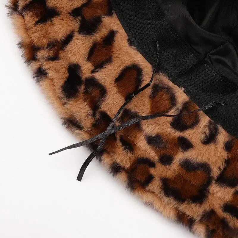 Leopard Print Hat Woman Winter Show Face Little Fisherman Hat Woman Versatile Warm Pot Ins Plush Bucket Hat 250724