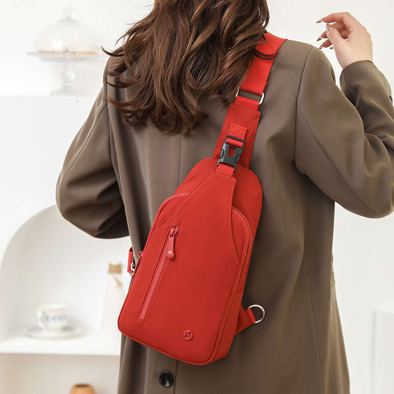 Simple Casual Versatile for Women 2025 New Crossbody Trendy Design Chest Bag