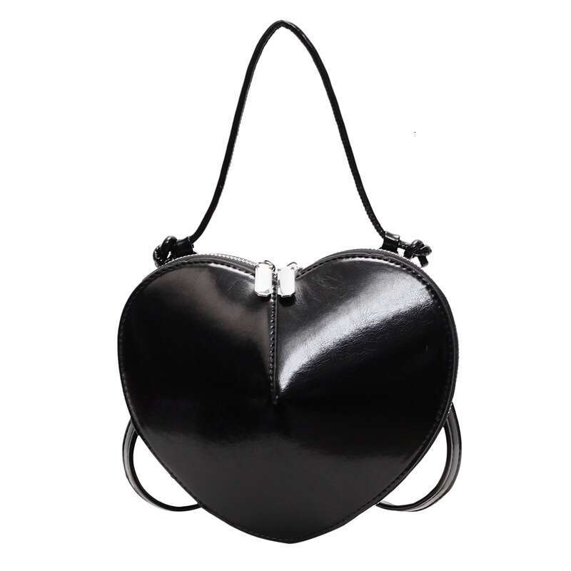 Women's New Niche Design Crossbody Heart-shaped Shoulder Trendy Underarm Bag
